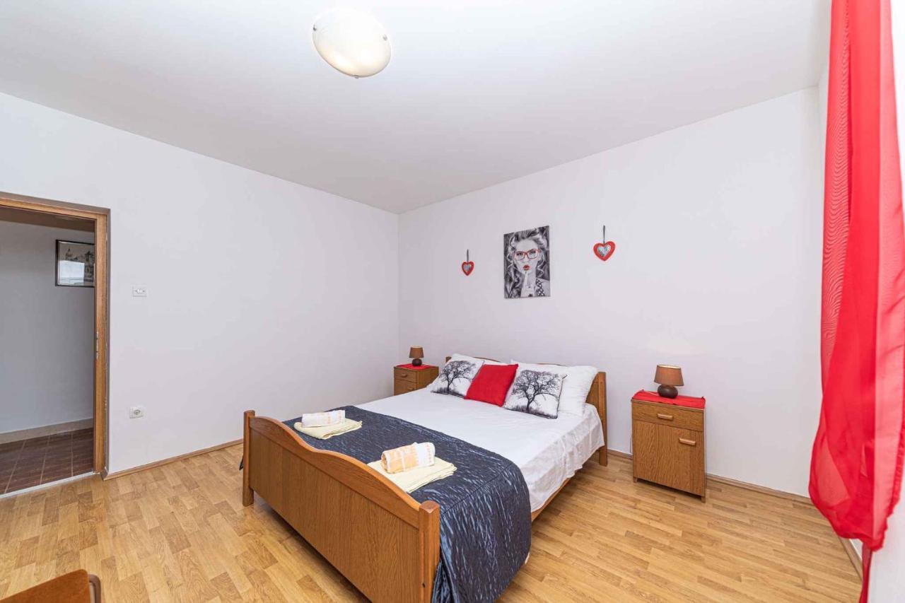 Apartment In Trogir 7406 Экстерьер фото