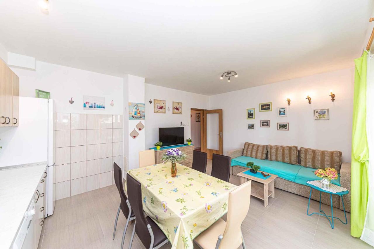 Apartment In Trogir 7406 Экстерьер фото