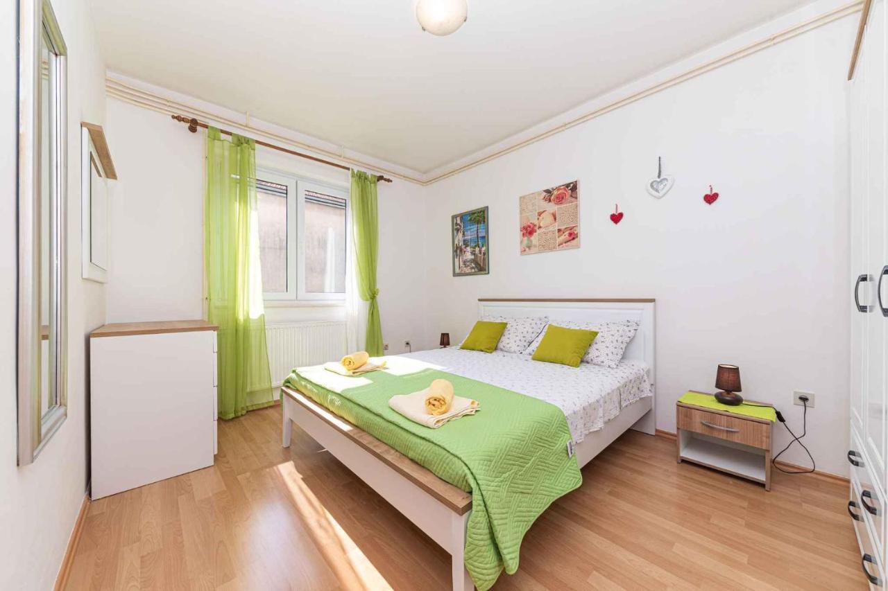 Apartment In Trogir 7406 Экстерьер фото